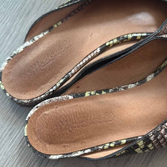 Madewell Women’s 8 Sandal, Snakeskin Peep-Toe Sandals - Picture 3 of 7